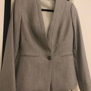 NWT! Antonio Melani Grey Blazer